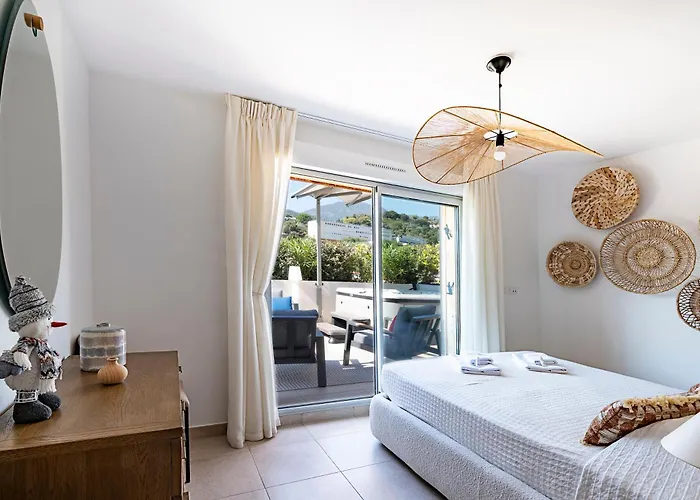 Le Coq Elysium - Exceptional 220 Sqm Penthouse - Private Terrace & Jacuzzi - Ac - 3 Parking Spaces