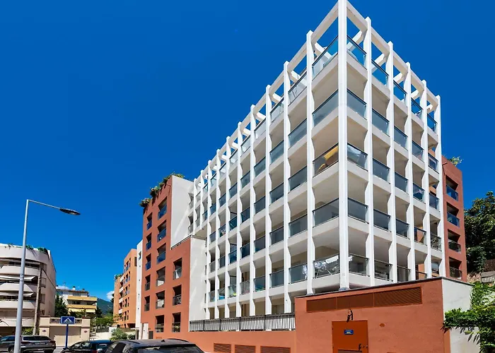 Apartament Le Coq Elysium - Exceptional 220 Sqm Penthouse - Private Terrace & Jacuzzi - Ac - 3 Parking Spaces Mentona