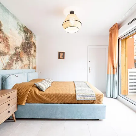 Le Penthouse De 220m2 - Jacuzzi - 3 Parkings - Climatisation - Terrasse Мантон