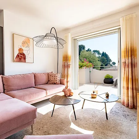 公寓 L'elysium - Exceptional 220 Sqm Penthouse - Private Terrace & Jacuzzi - Ac - 3 Parking Spaces 芒通