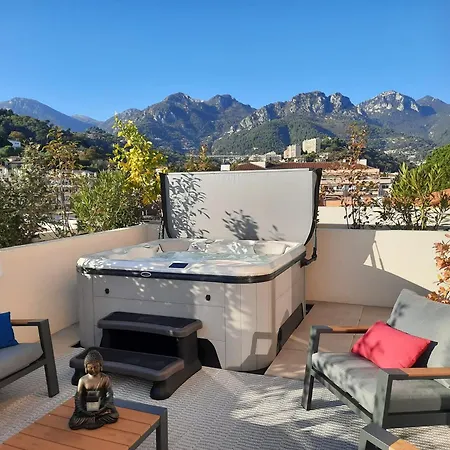 Lejlighed Le Coq Elysium - Exceptional 220 Sqm Penthouse - Private Terrace & Jacuzzi - Ac - 3 Parking Spaces