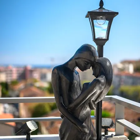 Apartman Le Coq Elysium - Exceptional 220 Sqm Penthouse - Private Terrace & Jacuzzi - Ac - 3 Parking Spaces