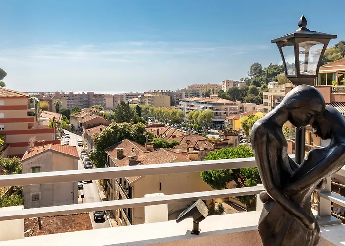 Διαμέρισμα Le Coq Elysium - Exceptional 220 Sqm Penthouse - Private Terrace & Jacuzzi - Ac - 3 Parking Spaces