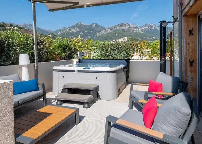 Le Coq Elysium - Exceptional 220 Sqm Penthouse - Private Terrace & Jacuzzi - Ac - 3 Parking Spaces Μεντόν